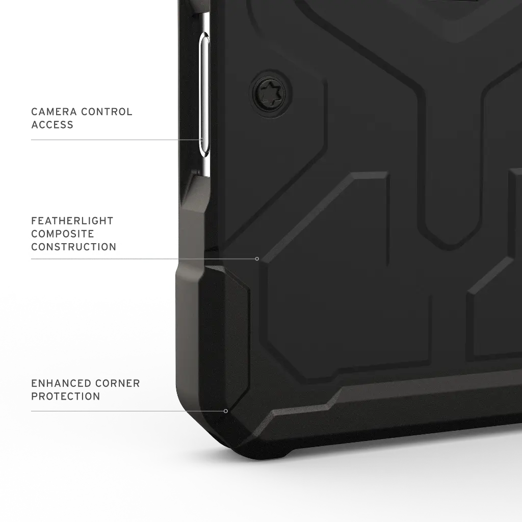 imgi_5_UAG25_Ecomm_PRM_Series-Features_iPhone17_ProMax_PathfinderWMagnet_Black.webp