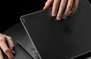 UNIQ CLARO MACBOOK AIR 13 (2022) - SMOKE (MATTE GREY)