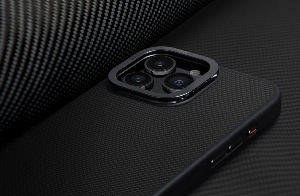 Uniq Hybrid Keva Max MagSafe case with Camera Stand for iPhone 16 Pro – Umber Brown