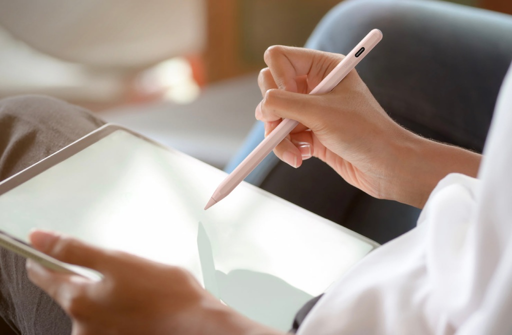 Uniq Pixo Pro Magnetic Stylus With Wireless Charging for iPad - Dove White