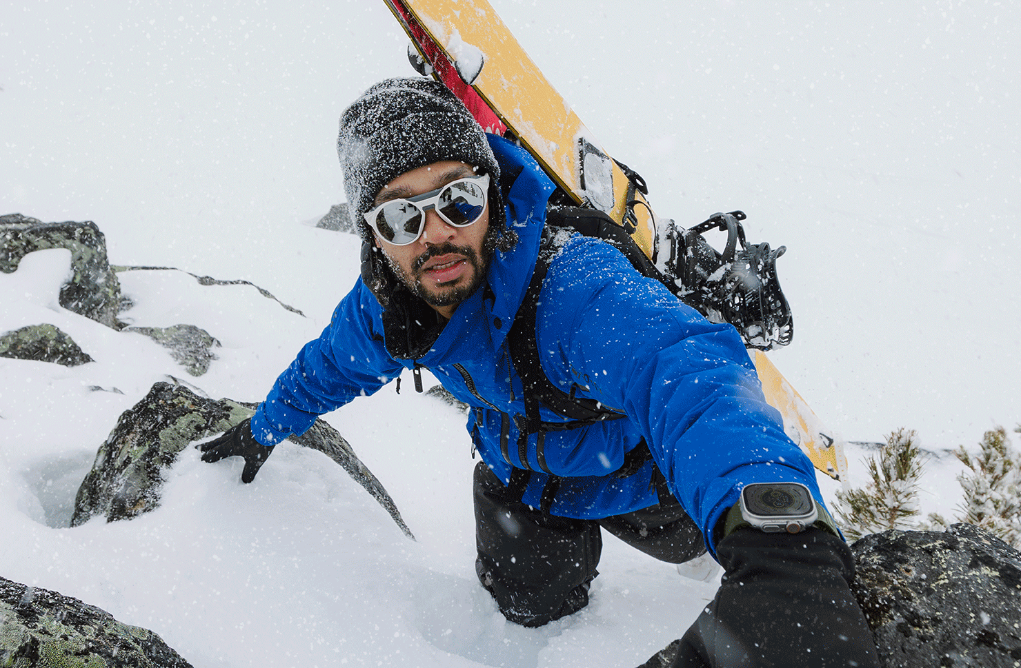 Uniq Stride FKM Strap for Apple Watch 38/40/41mm - Iceplant Green